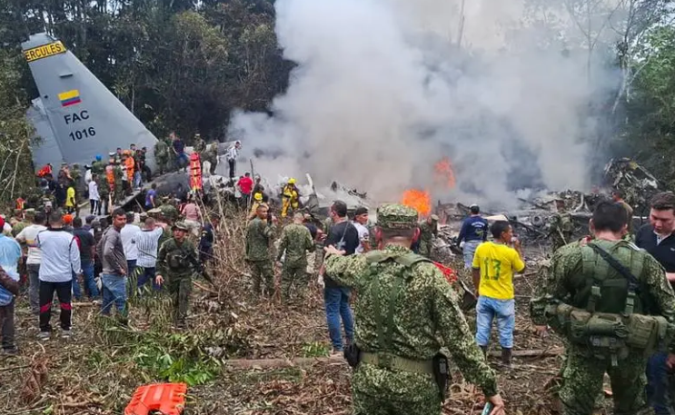 66 Orang Tewas Akibat Kecelakaan Pesawat Militer Kolombia